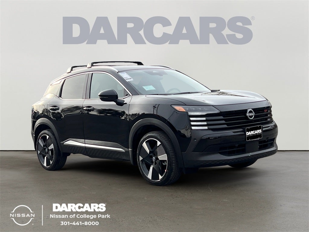 2026 Nissan Kicks SR One Owner / AWD / Cold Weather Package / Cross Bar