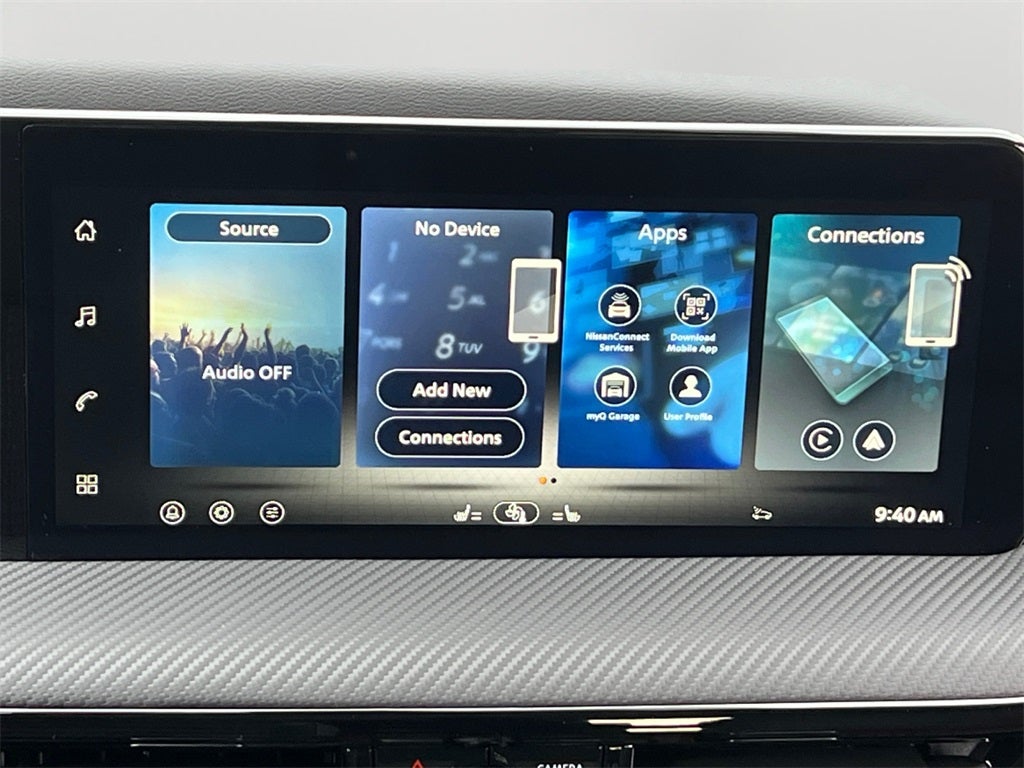 2026 Nissan Kicks SR One Owner / AWD / Cold Weather Package / Cross Bar