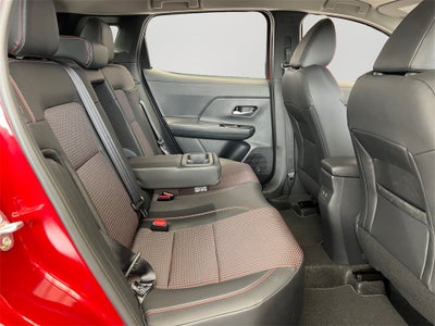 2026 Nissan Kicks SR One Owner / AWD / Cold Weather Package / Splash Gu