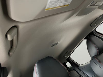 2026 Nissan Kicks SR One Owner / AWD / Cold Weather Package / Splash Gu