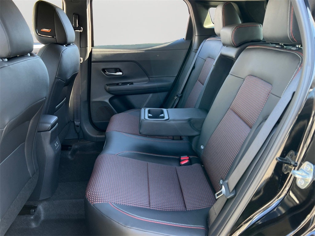 2026 Nissan Kicks SR / One Owner / AWD / Premium Package / Weather Pack