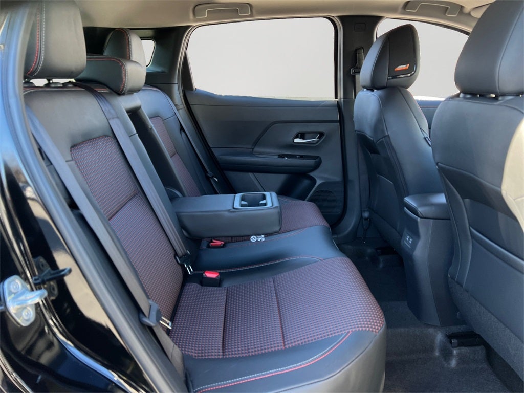 2026 Nissan Kicks SR / One Owner / AWD / Premium Package / Weather Pack