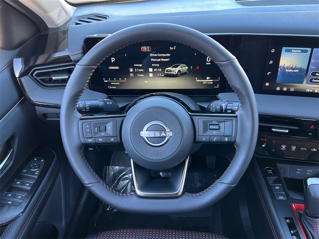 2026 Nissan Kicks SR / One Owner / AWD / Premium Package / Weather Pack