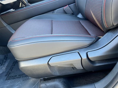 2026 Nissan Kicks SR One Owner / / AWD / Premium Package / Weather Pack