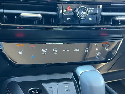 2026 Nissan Kicks SR One Owner / / AWD / Premium Package / Weather Pack