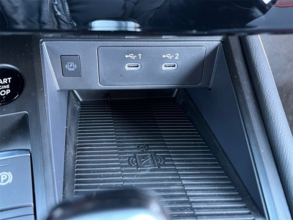 2026 Nissan Kicks SR One Owner / / AWD / Premium Package / Weather Pack