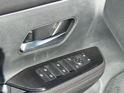 2026 Nissan Kicks SR One Owner / AWD / Premium Package - Weather Packag