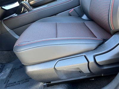 2026 Nissan Kicks SR One Owner / AWD / Premium Package - Weather Packag