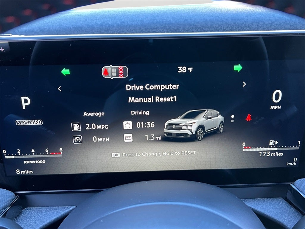 2026 Nissan Kicks SR One Owner / AWD / Premium Package - Weather Packag