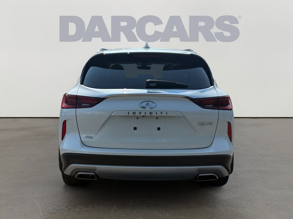 2023 INFINITI QX50 LUXE