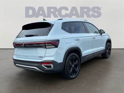 2025 Volkswagen Taos 1.5T SEL / One Owner / AWD /