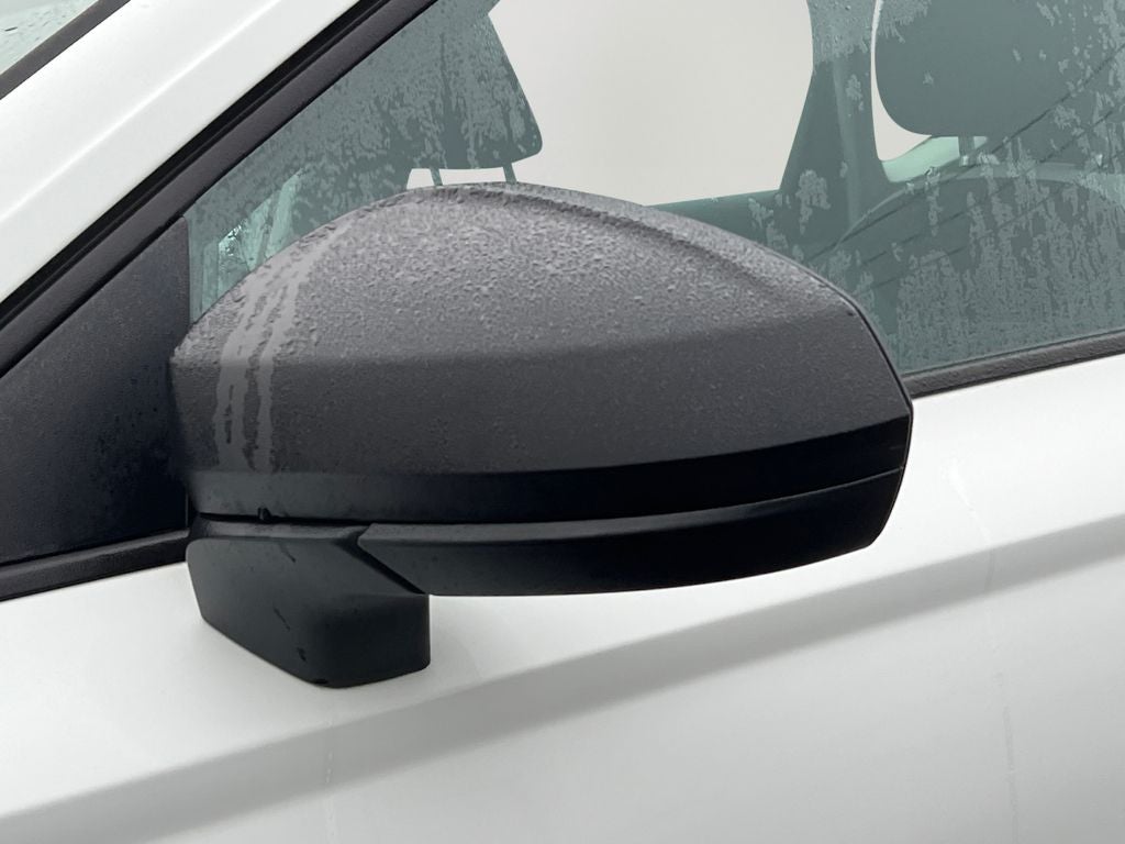 2025 Volkswagen Taos 1.5T S / One Owner / AWD /