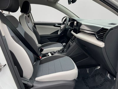 2025 Volkswagen Taos 1.5T S / One Owner / AWD /