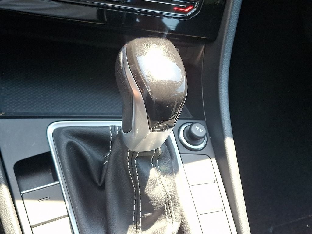 2025 Volkswagen Jetta 1.5T S / One Owner