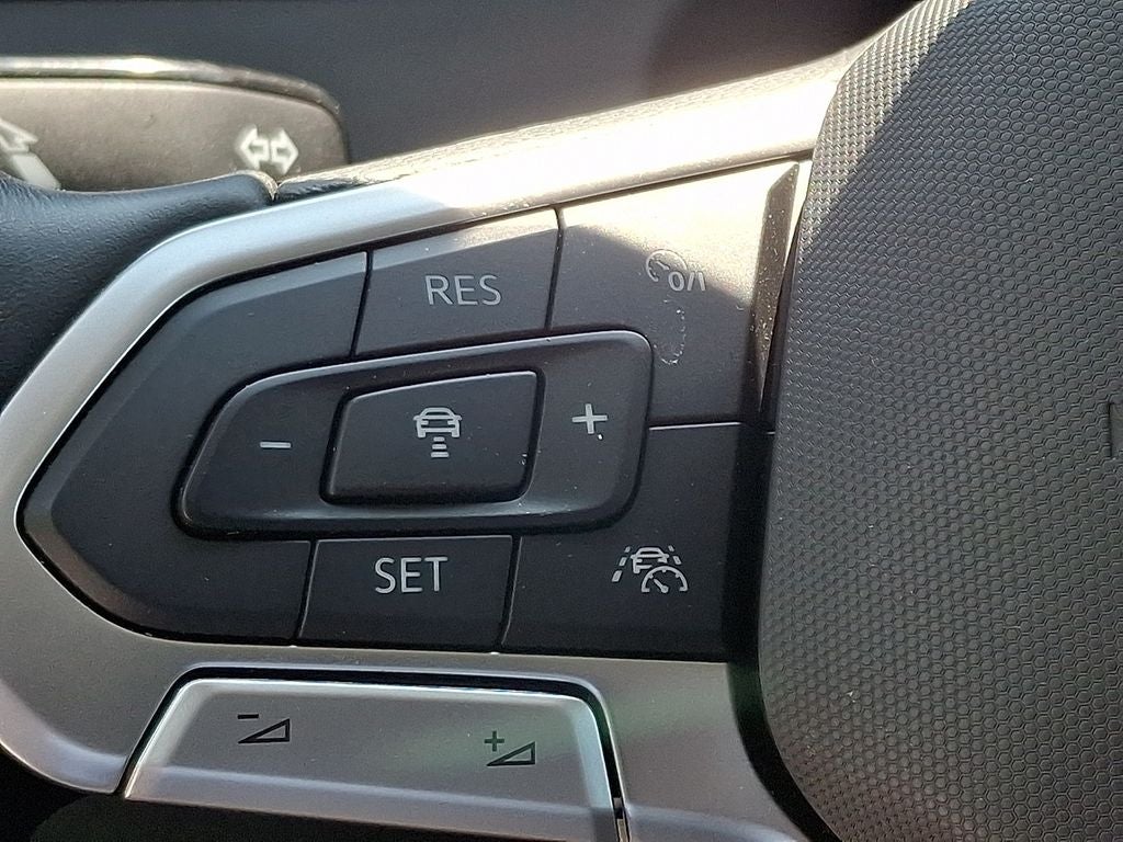 2025 Volkswagen Jetta 1.5T S / One Owner