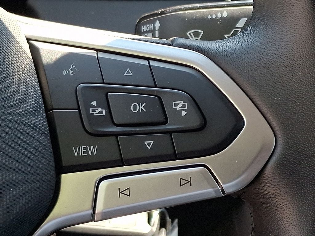 2025 Volkswagen Jetta 1.5T S / One Owner