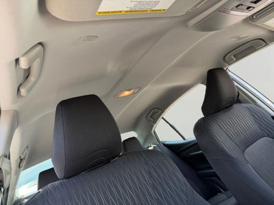 2025 Toyota Camry LE / One Owner / Hybrid /