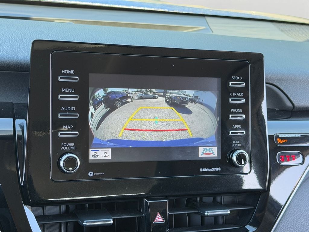 2024 Toyota Camry SE / One Owner