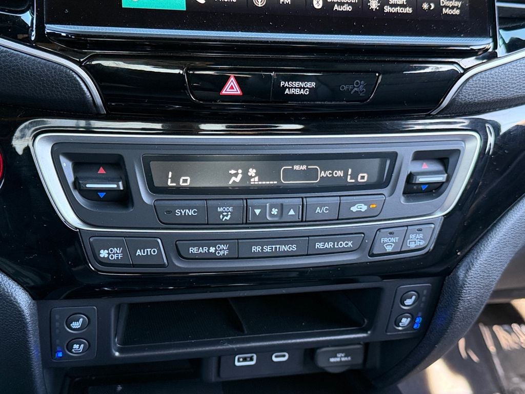 2025 Honda Ridgeline Black Edition / One Owner