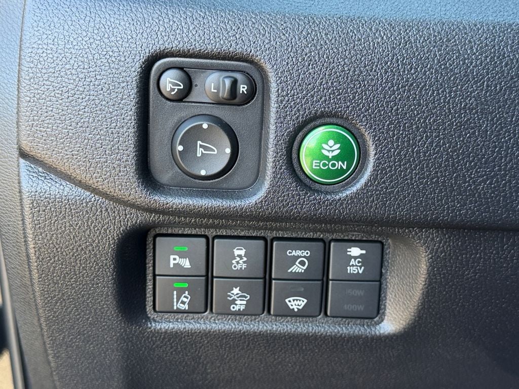 2025 Honda Ridgeline Black Edition / One Owner