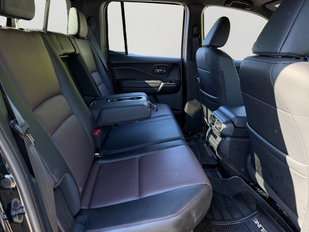 2025 Honda Ridgeline Black Edition / One Owner