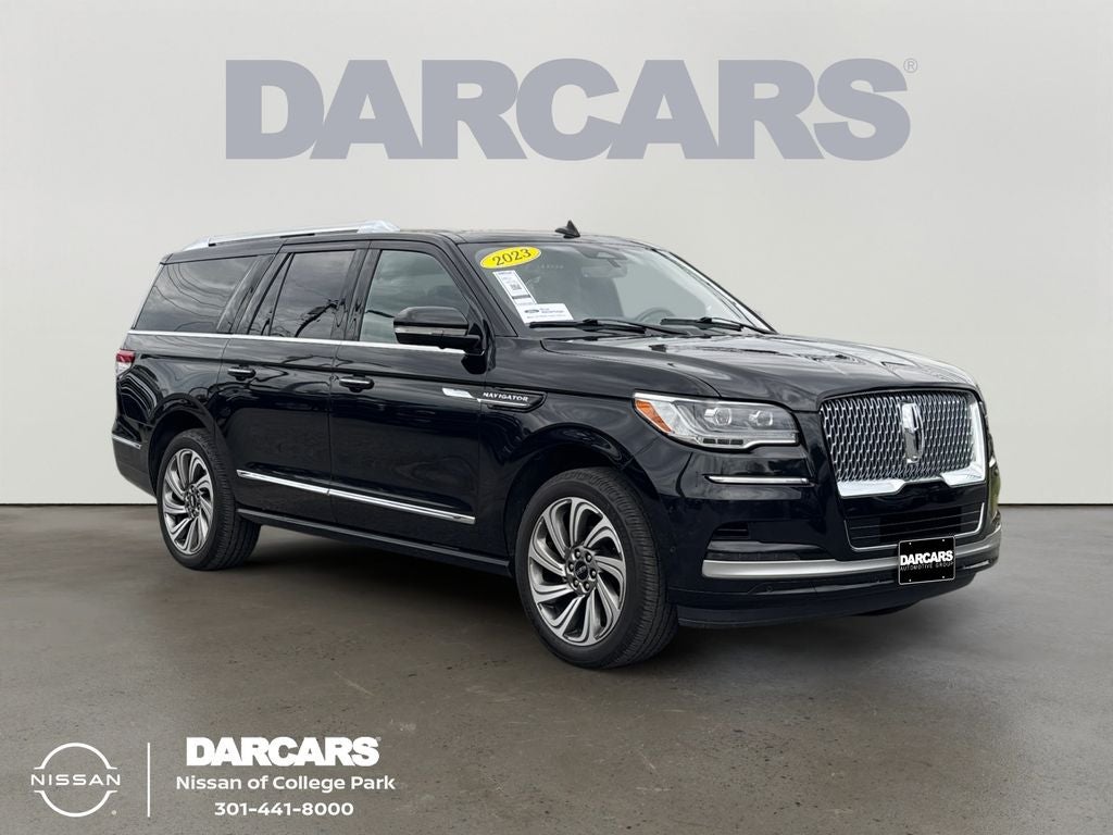 2023 Lincoln Navigator L Reserve