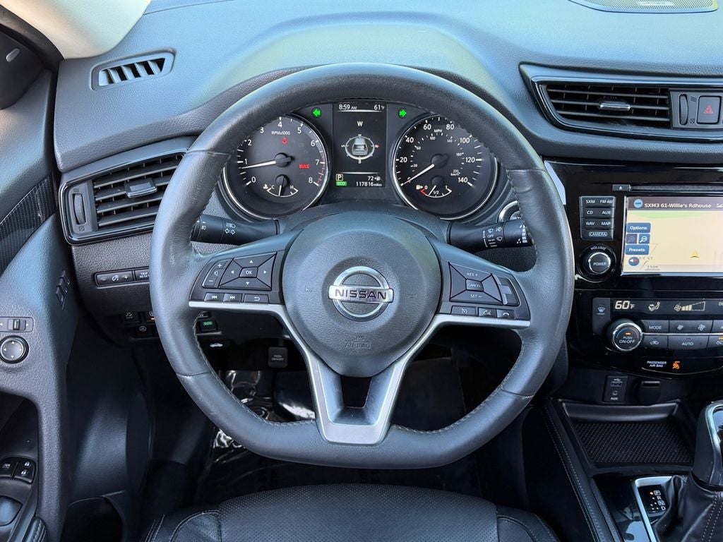 2017 Nissan Rogue SL / Premium Package / AWD