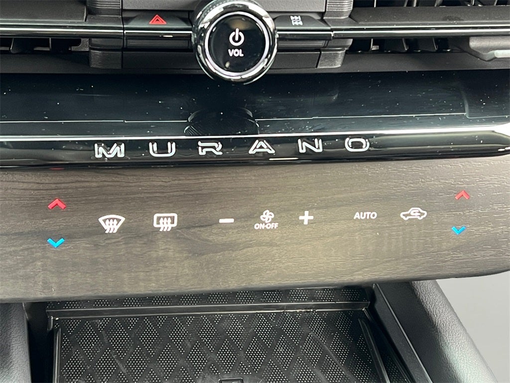 2025 Nissan Murano SV Certified Pre-Owned / One Owner / AWD