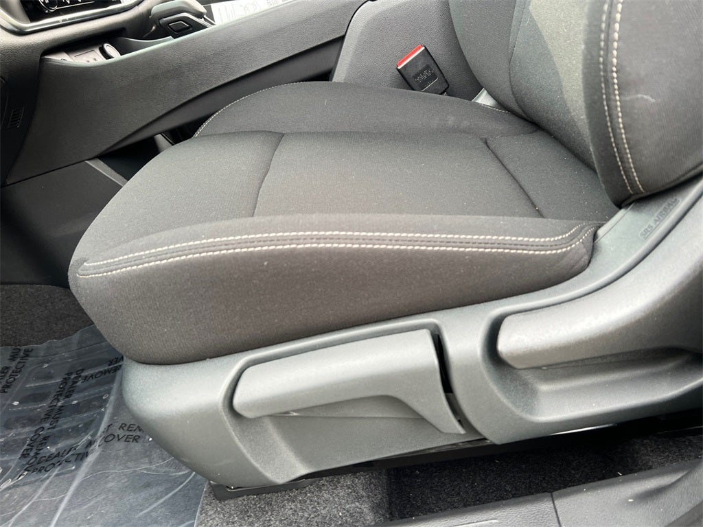 2026 Nissan Rogue S / One Owner / AWD / Splash Guards