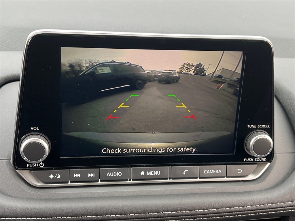 2026 Nissan Rogue S / One Owner / AWD / Splash Guards