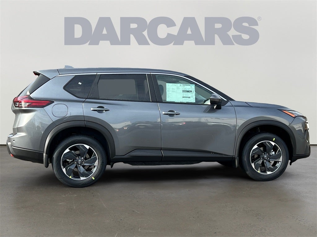 2026 Nissan Rogue SV / Cold Weather