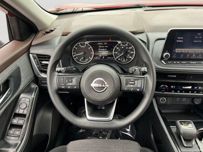 2023 Nissan Rogue SV / One Owner / AWD / Premium Paint / Splash Guards