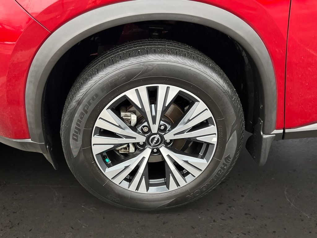 2023 Nissan Rogue SV / One Owner / AWD / Premium Paint / Splash Guards