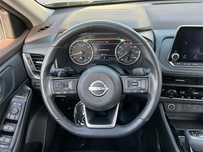 2023 Nissan Rogue SV Premium Package