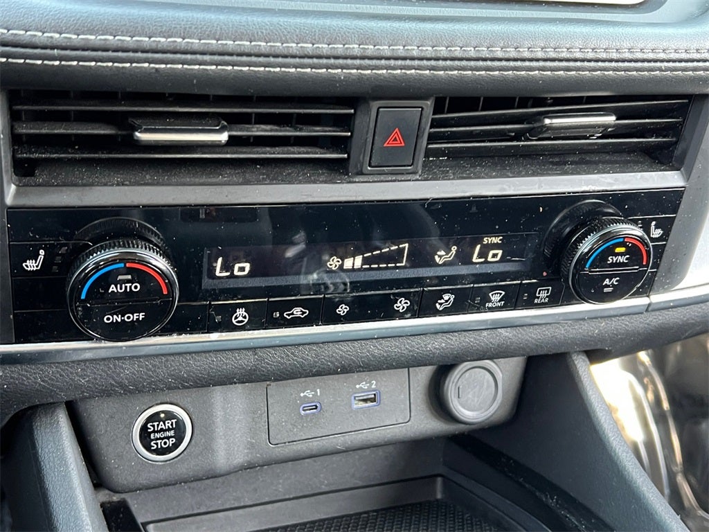 2023 Nissan Rogue SV Premium Package