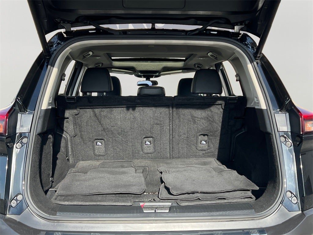 2023 Nissan Rogue SV Premium Package