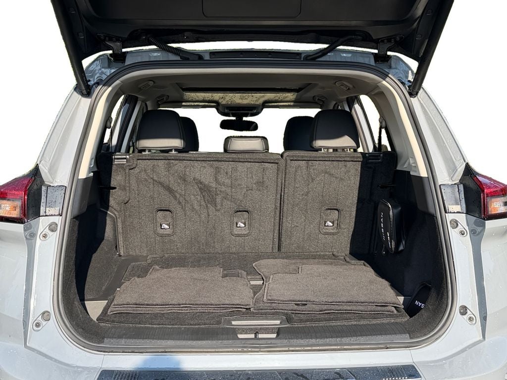 2024 Nissan Rogue SL / One Owner