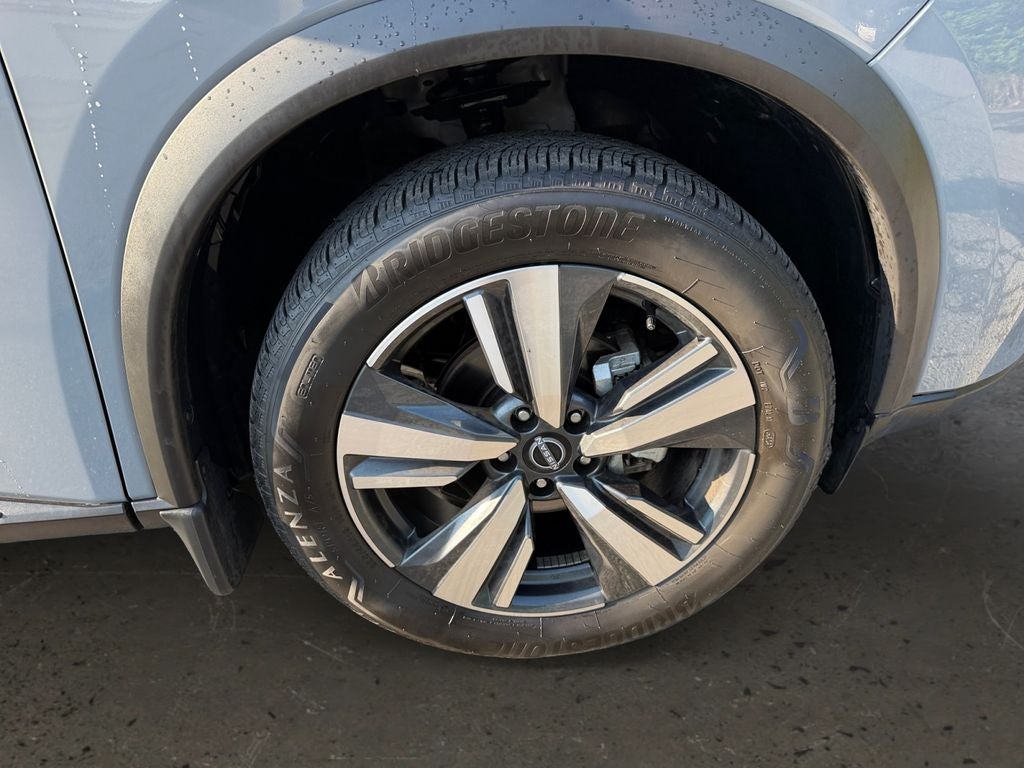 2024 Nissan Rogue SL / One Owner