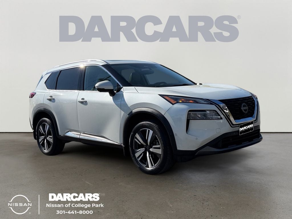 2023 Nissan Rogue SL / One Owner / Premium Package / AWD /