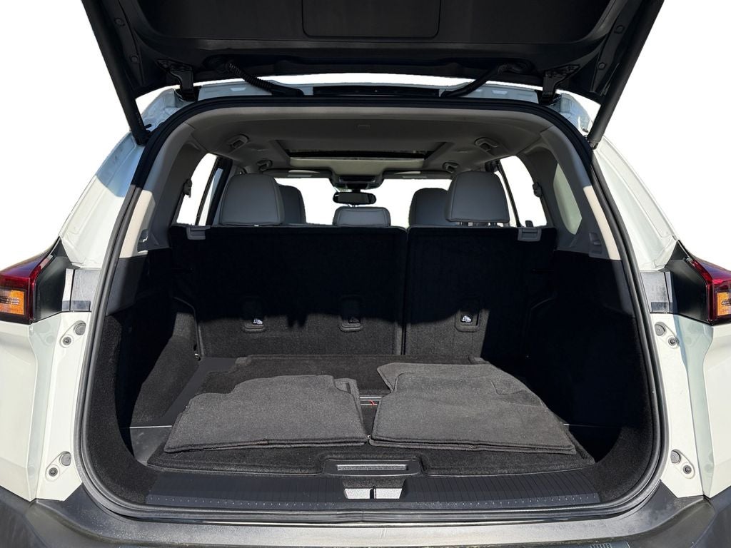 2023 Nissan Rogue SL / One Owner / Premium Package / AWD /