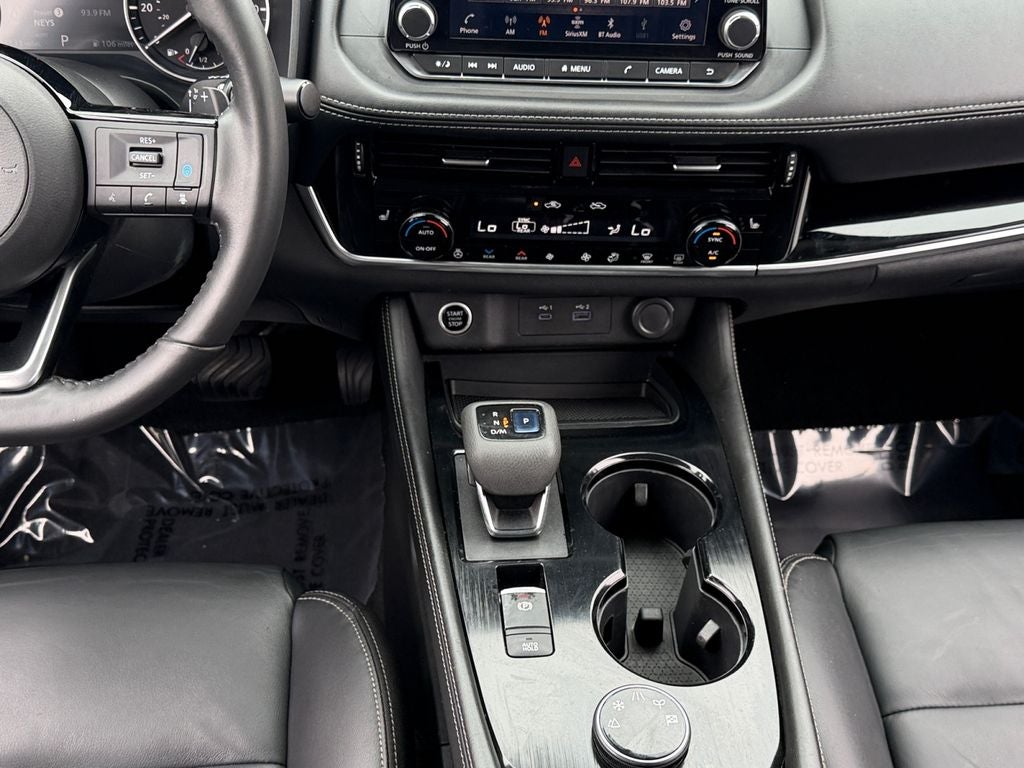 2022 Nissan Rogue SL