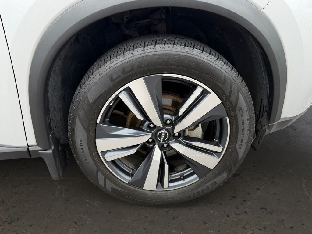 2022 Nissan Rogue SL