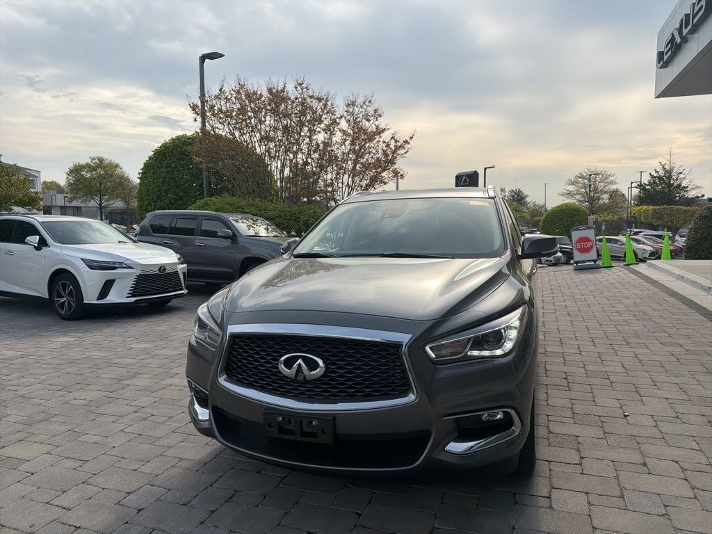2020 INFINITI QX60 LUXE / ESSENTIAL PACKAGE / NAV.