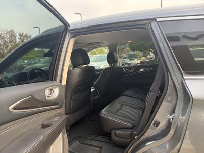 2020 INFINITI QX60 LUXE / ESSENTIAL PACKAGE / NAV.