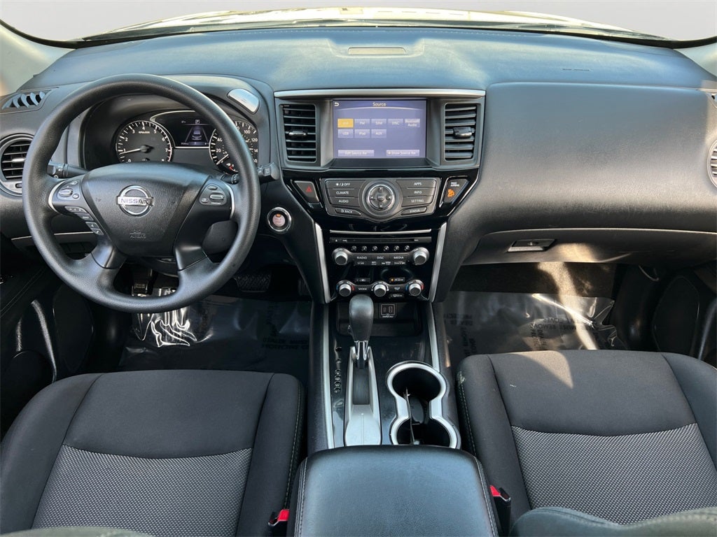 2019 Nissan Pathfinder S