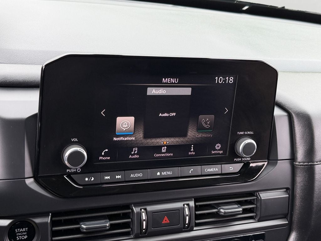 2025 Nissan Pathfinder S / One Owner