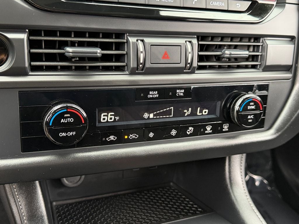 2025 Nissan Pathfinder S / One Owner