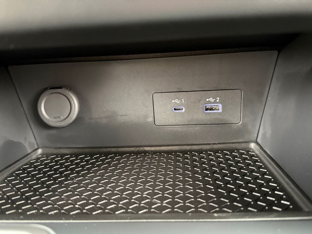 2025 Nissan Pathfinder S / One Owner