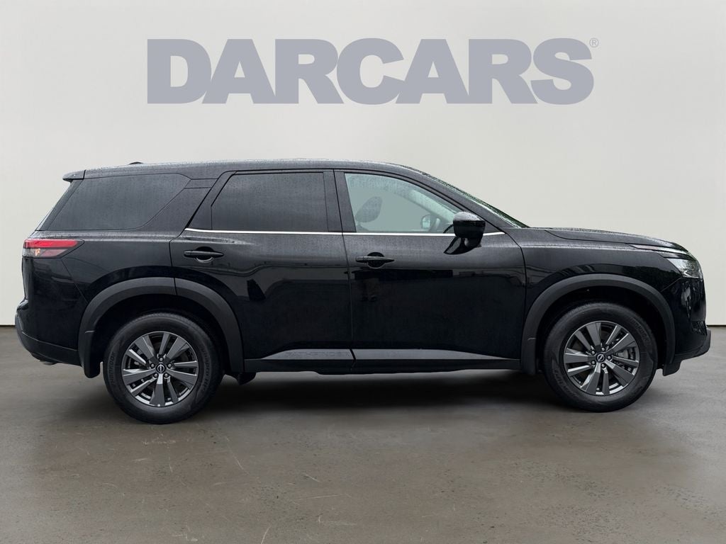 2025 Nissan Pathfinder S / One Owner