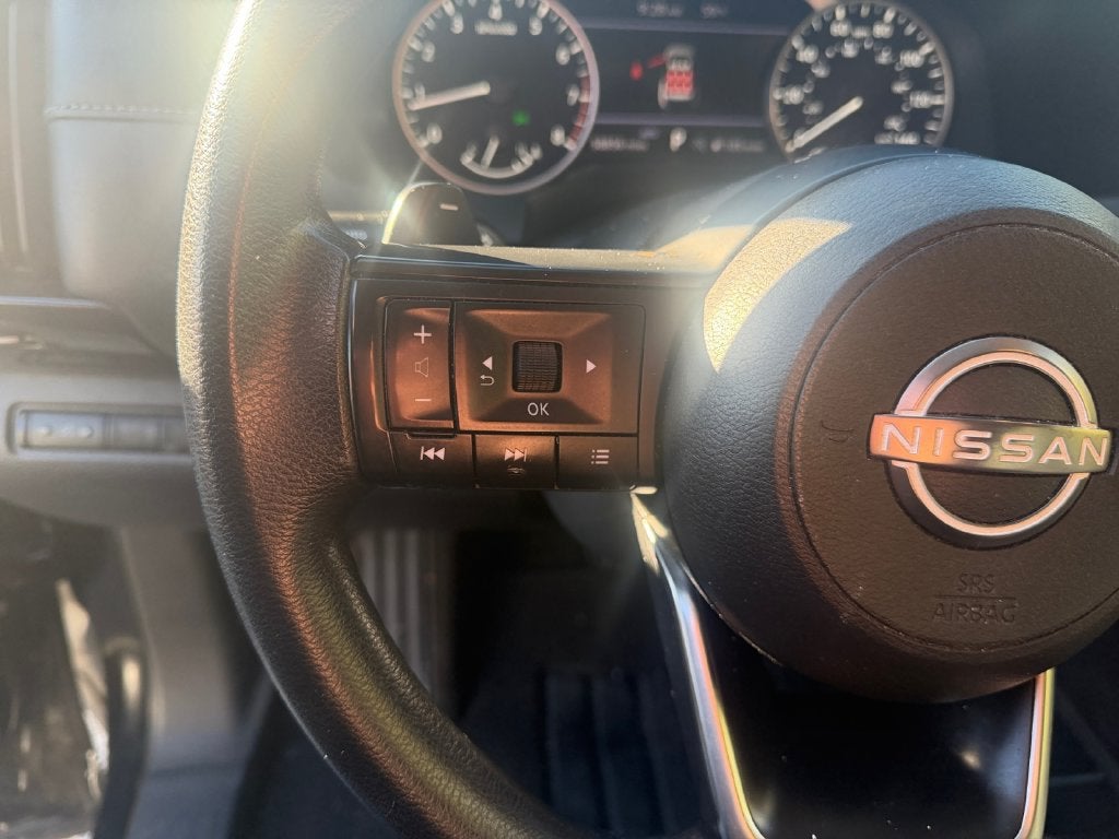 2024 Nissan Pathfinder S